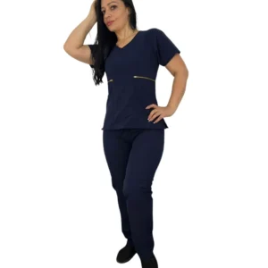 Uniforme antifluido MARTA (11:21)